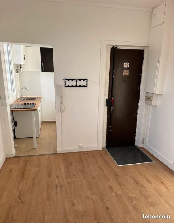 Appartement 2 pièces 24 m² · à Vitry-sur-Seine · 24 m² · 860 €