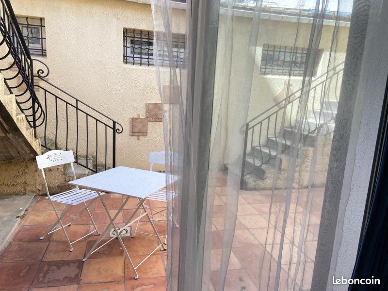 Appartement 1 pièce 19 m² · à Marseille · 19 m² · 560 €