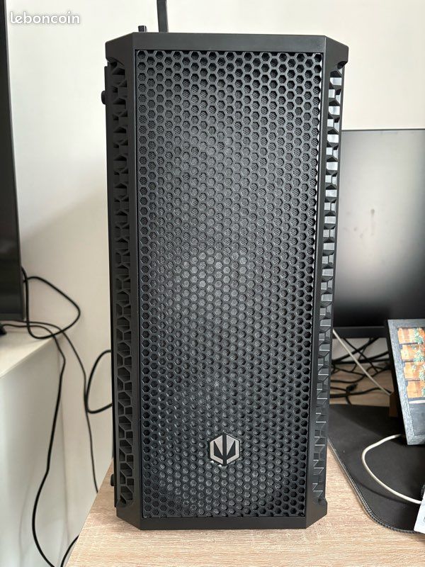 Vend pc gamer (image 1)