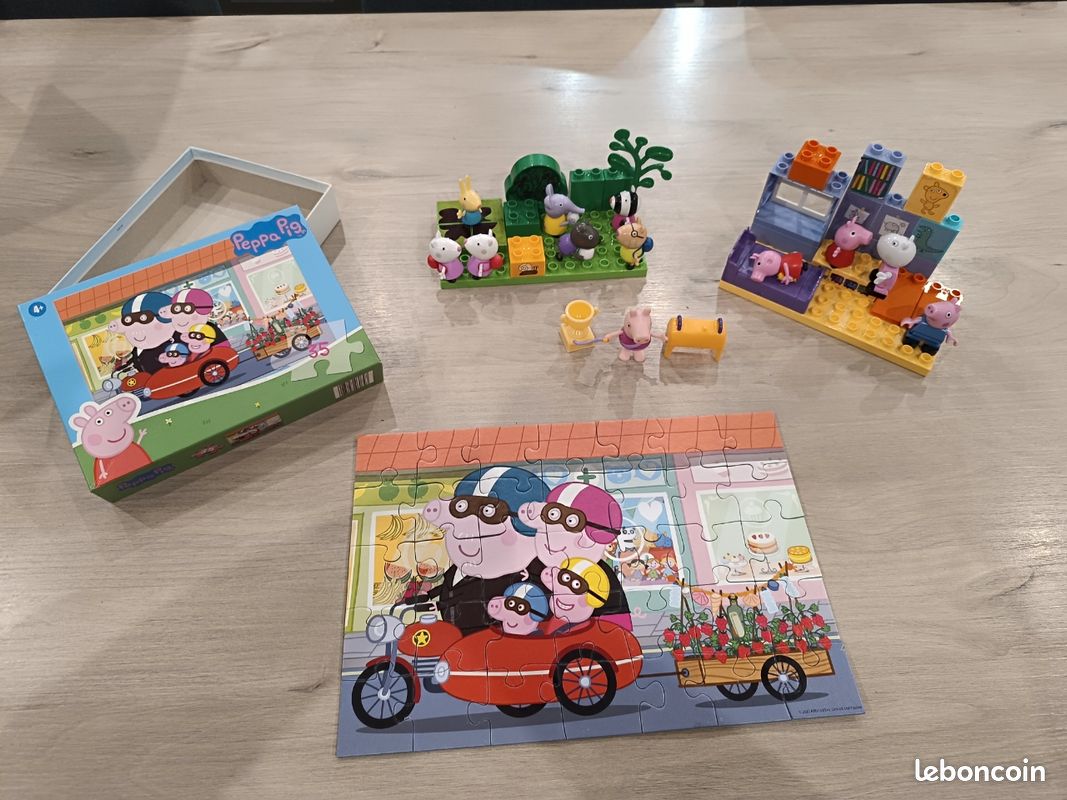 Lot lego et puzzle PEPPA PIG (image 1)
