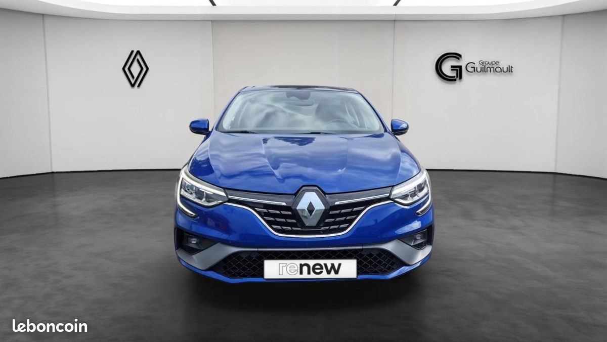 Renault Mégane IV BERLINE E-TECH Plug-In Hybride 160 R.S. Line (image 9)