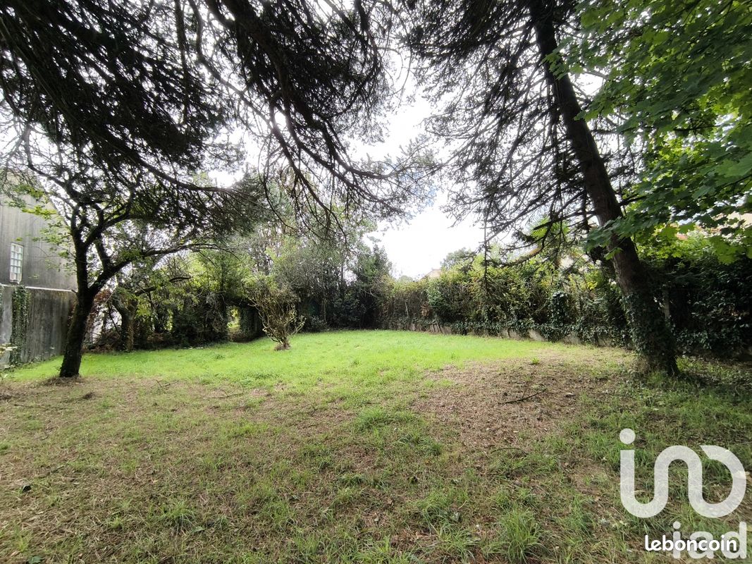 Terrain 680 m² · à Moutiers-les-Mauxfaits · 680 m² · 73 000 €