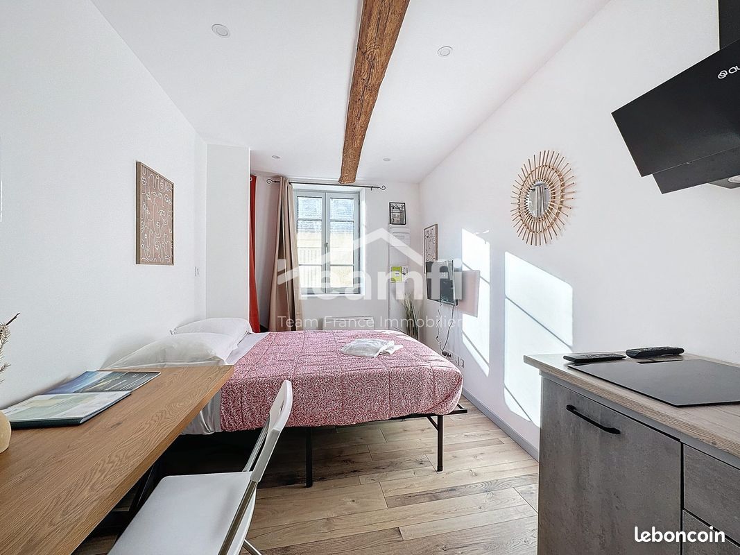 Immeuble 100 m² · à Royat · 100 m² · 244 000 €