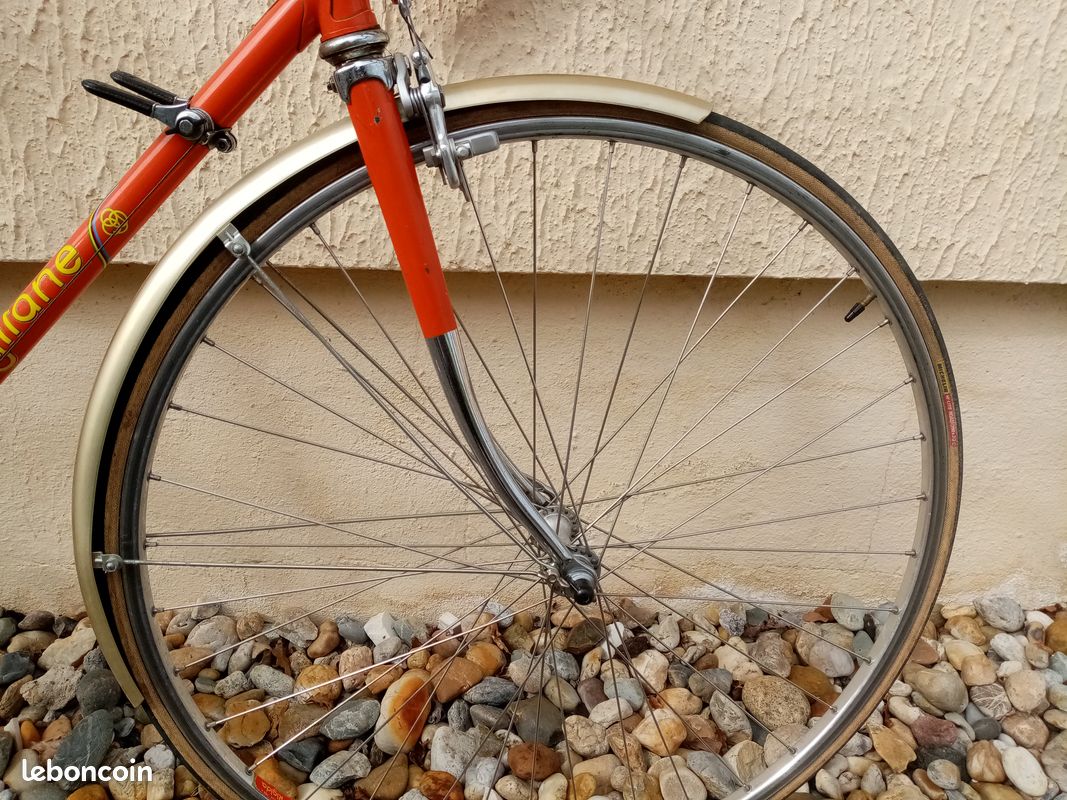 Velo De Course Gitane T60 Racing Team 10 Vitesses + 2 Garde Bout+ Porte