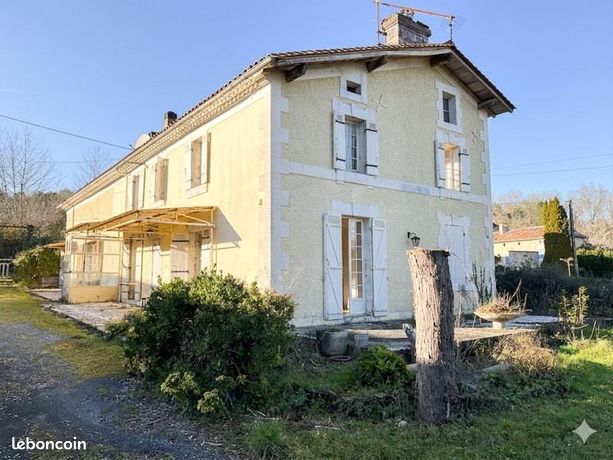 Ferme 7 pièces 221 m²