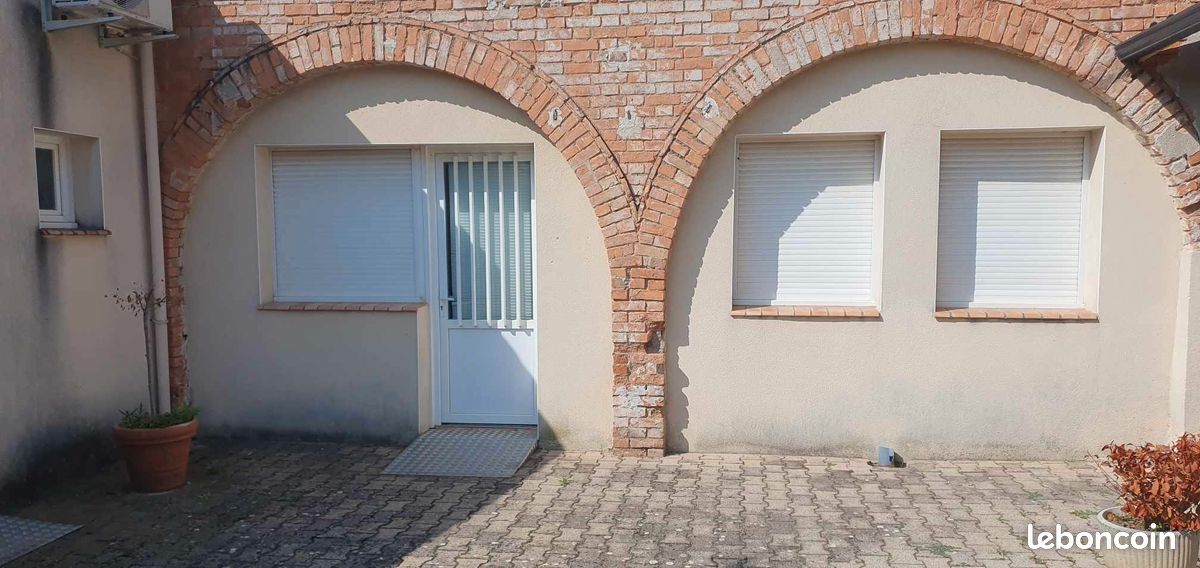 Local commercial 1 pièce 60 m² · à Salindres · 60 m² · 560 €