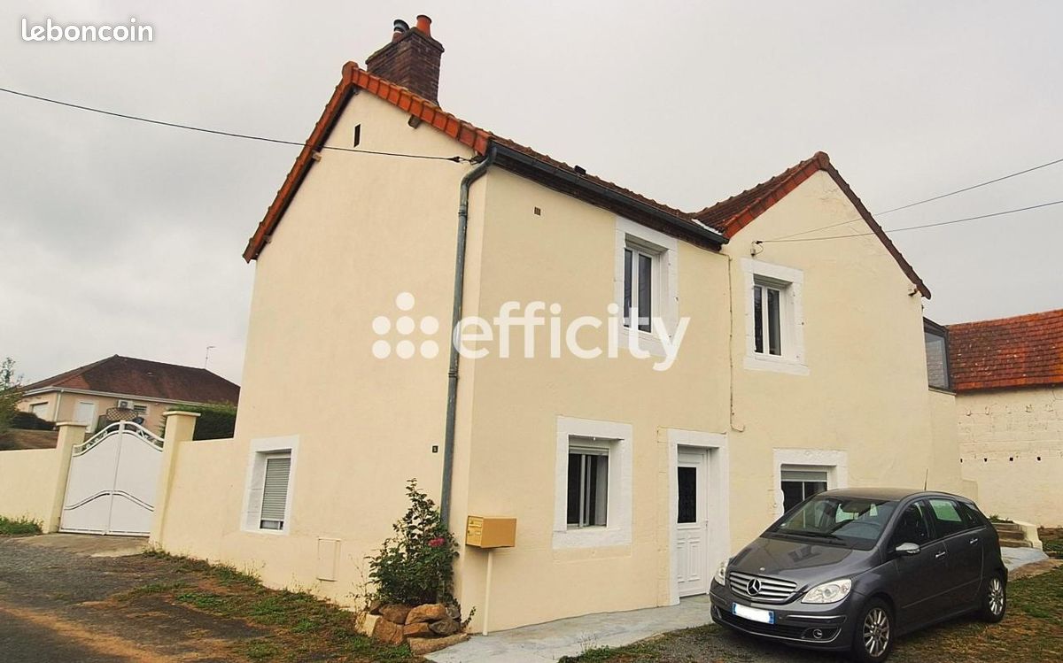 Maison 8 pièces 69 m² · à Huriel · 69 m² · 87 000 €