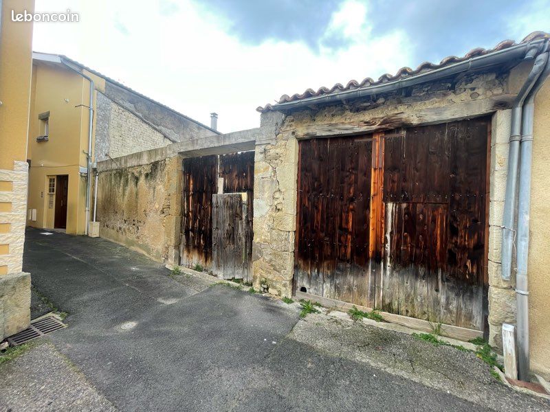 Maison 1 pièce 41 m² · à Billom · 41 m² · 25 000 €