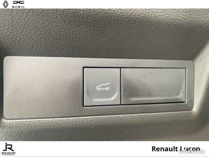 Renault Symbioz 1.6 E-Tech full hybrid 145ch Iconic (image 23)