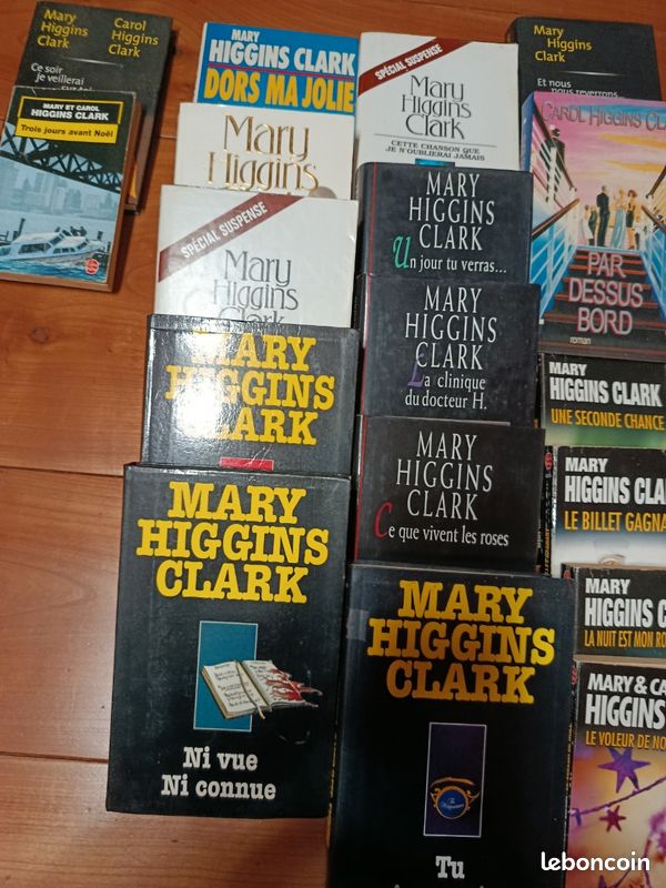 Marie Higgins Clark Lot d'environ 40 Romans et livres de poche et de Carole Higgins Clark (image 9)