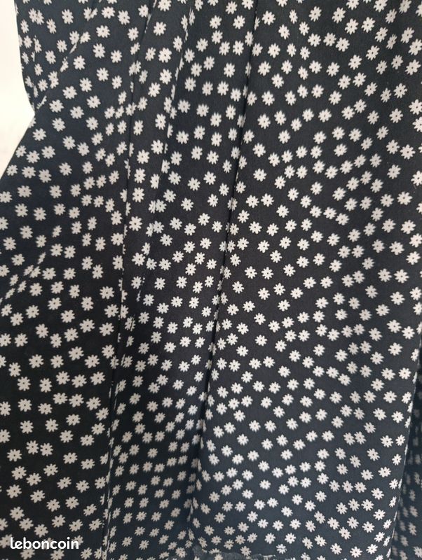 Robe fleurie femme taille M manches longues (image 3)