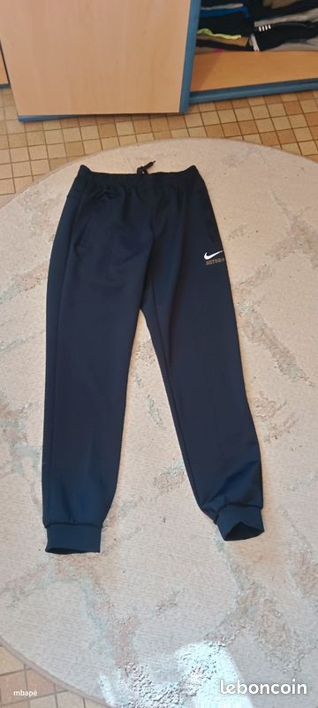 Ensemble Nike (image 3)