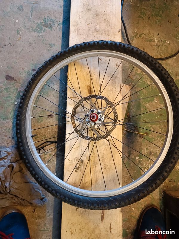 Axe roue avant VTT BOOST 15x110 SRAM Maxle RockShox SID/REBA - GIANT