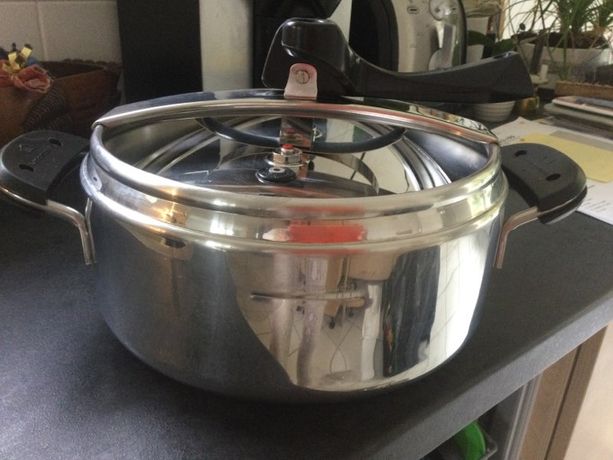 Cocotte en inox d'occasion - Annonces vaisselle leboncoin