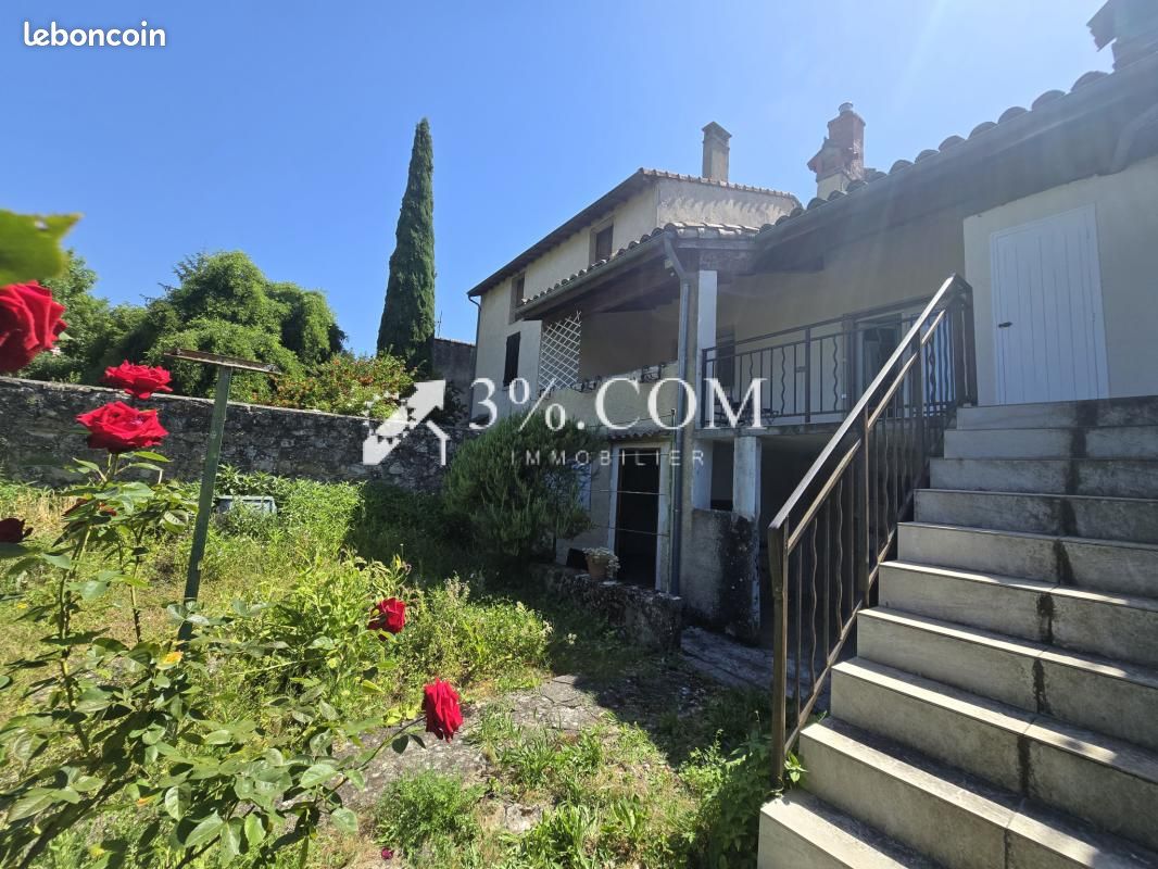 Maison 7 pièces 120 m² · à Combovin · 120 m² · 230 000 €