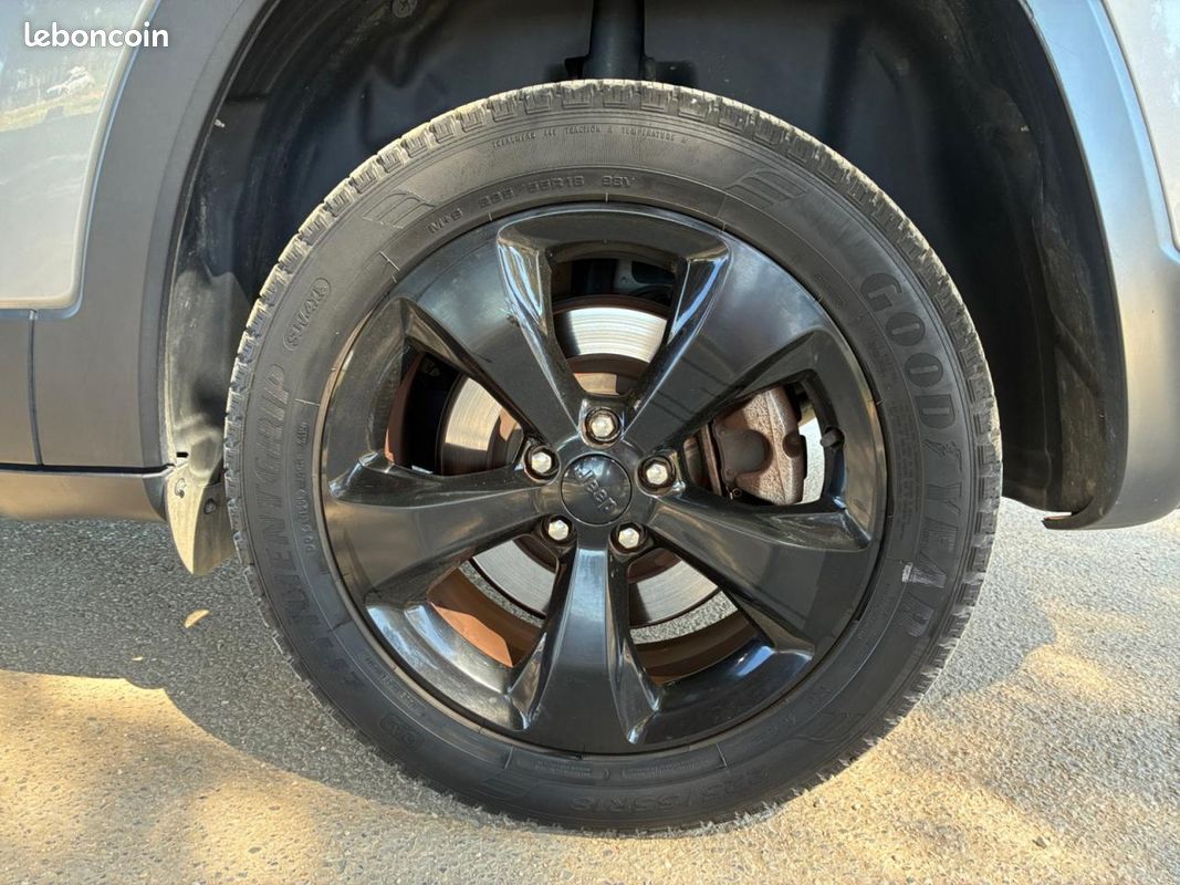 JEEP CHEROKEE 2.2 MultiJet 200 - Night Eagle - Garantie 12 mois (image 36)