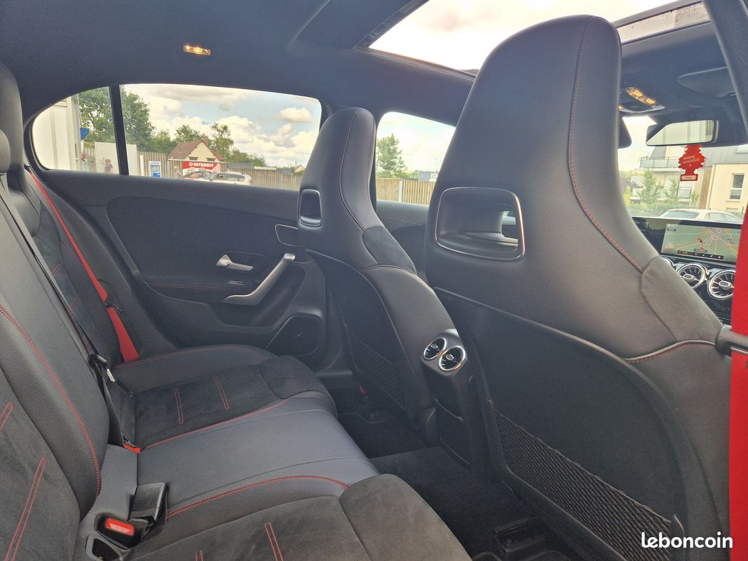 MERCEDES Classe A IV 35 AMG 4MATIC 7G-DCT (image 24)