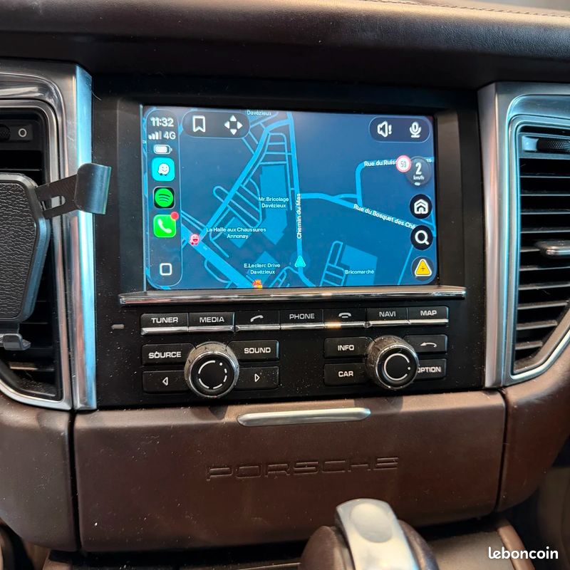 PORSCHE MACAN 3.0 V6 340 ch S PDK / TOIT OUVRANT / CAMERA DE RECUL / CUIR ETENDU (image 16)