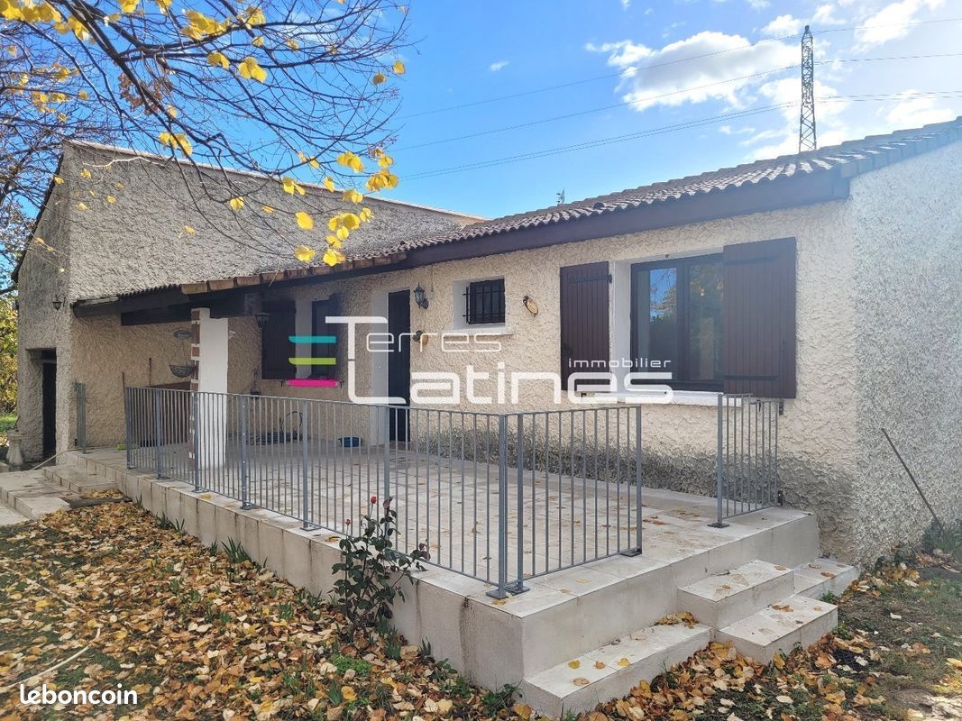 Maison 4 pièces 85 m² · à Milhaud · 85 m² · 999 €/mois