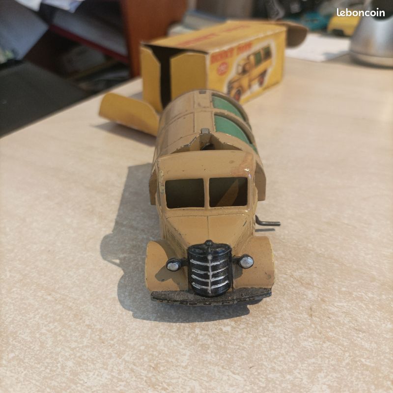 DINKY Toys – Wagon Couvert Vert/noir – Ancien Jouet Collection Sans Boîte