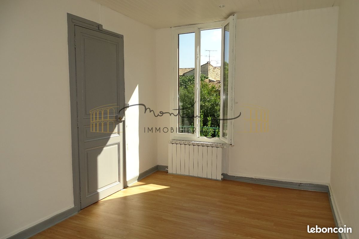 Appartement 3 pièces 48 m² · à Nîmes · 48 m² · 643 €