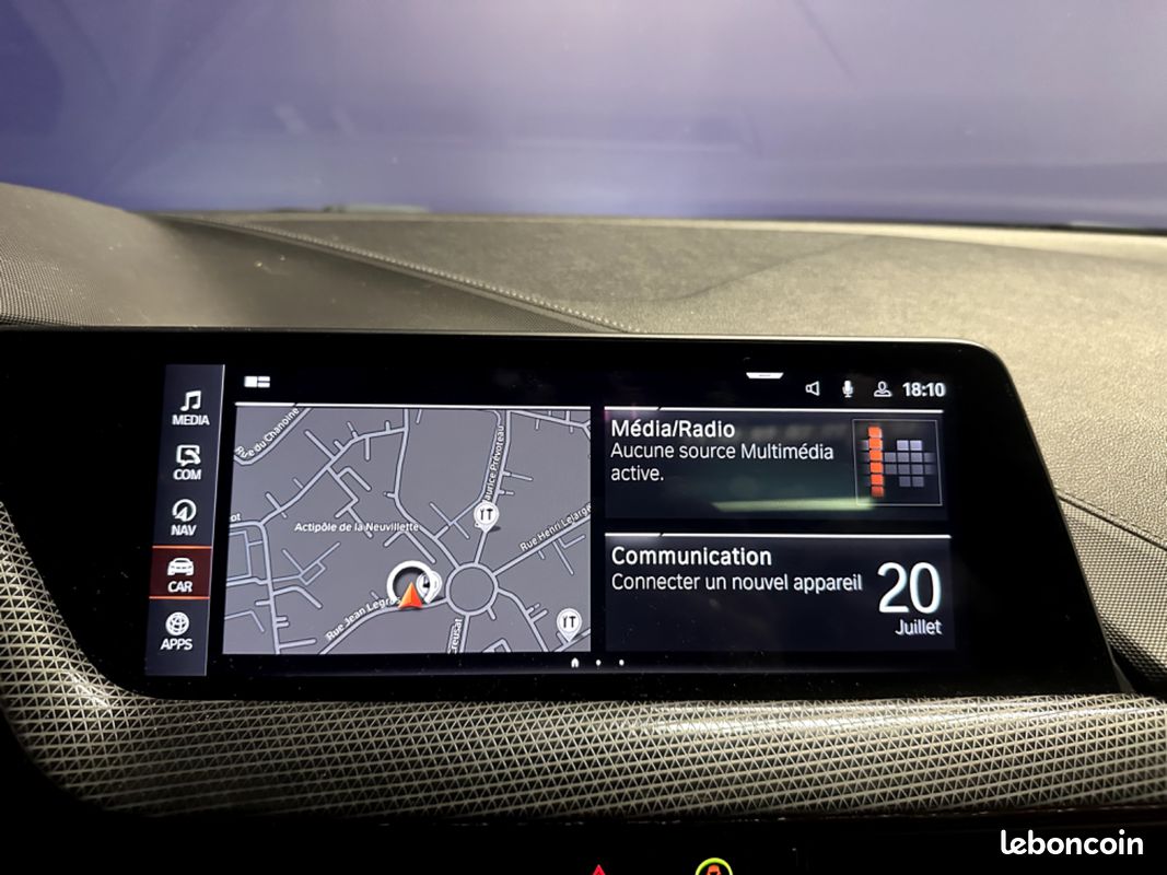 BMW Série 118i 140ch M Sport DKG7 - Apple CarPlay - Toit ouvrant panoramique - Sièges électriques chauffants - Affichage tête haute (image 17)