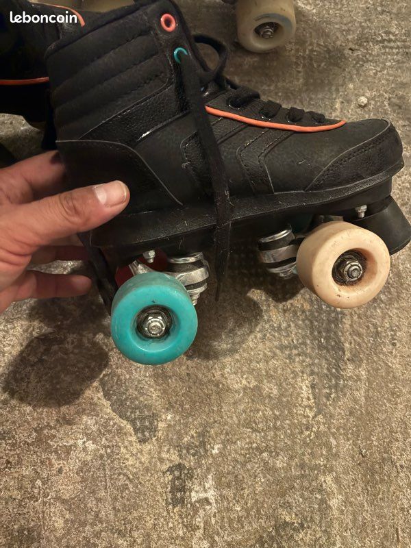 Roller taille 34 neuf (image 1)