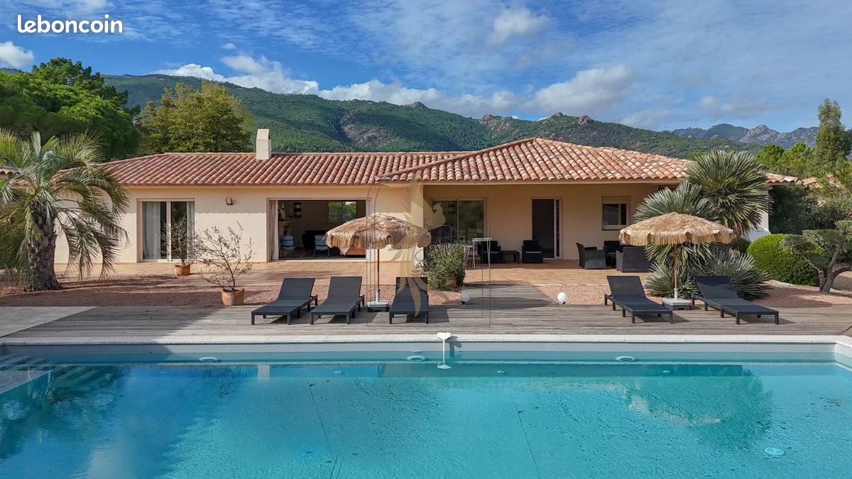 Maison 6 pièces 230 m² · à Porto-Vecchio · 230 m² · 885 000 €