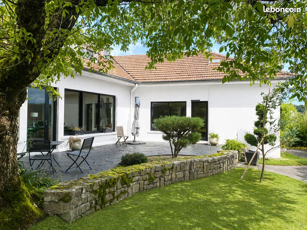Maison 11 pièces 278 m² · à Épinal · 278 m² · 449 000 €