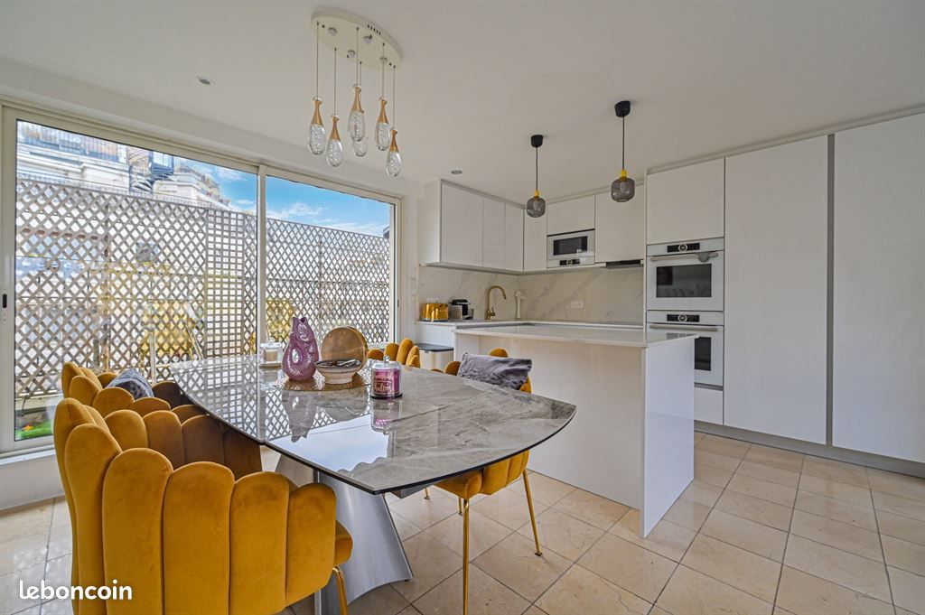 Appartement 3 pièces 78 m² · à Paris · 78 m² · 420 000 €