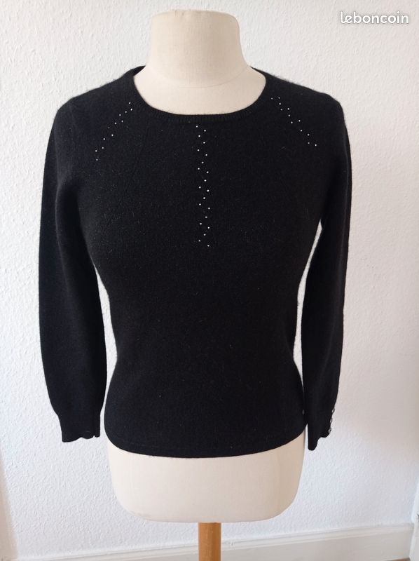 Pull noir en cachemire Christine Laure taille ou 36 38 très bon
