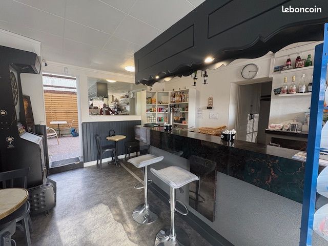 Local commercial 5 pièces 117 m² · à Saint-Aubin-lès-Elbeuf · 117 m² · 116 000 €