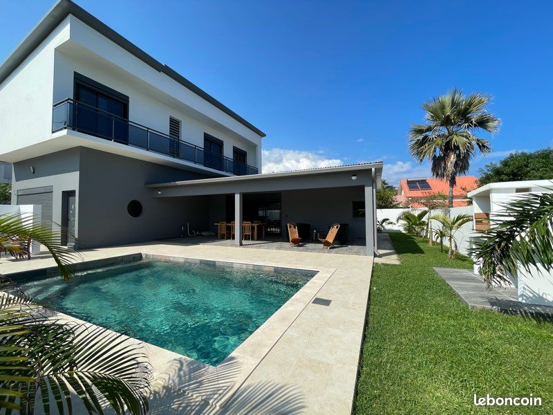 Maison 5 pièces 178 m² · à Saint-Pierre · 178 m² · 789 000 €