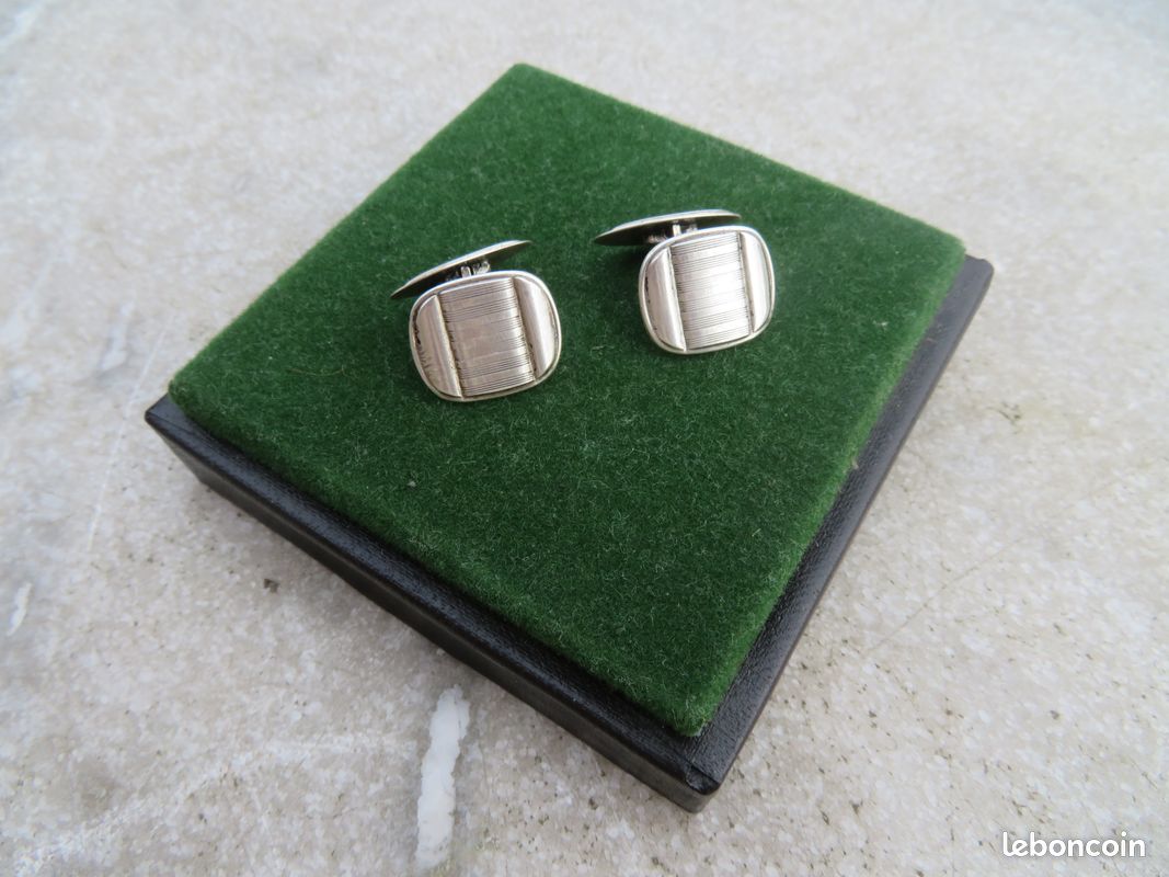 Ancienne Paire De Boutons De Manchette En Argent - Bijou Vintage Pour Homme - Sans Marque - Occasion