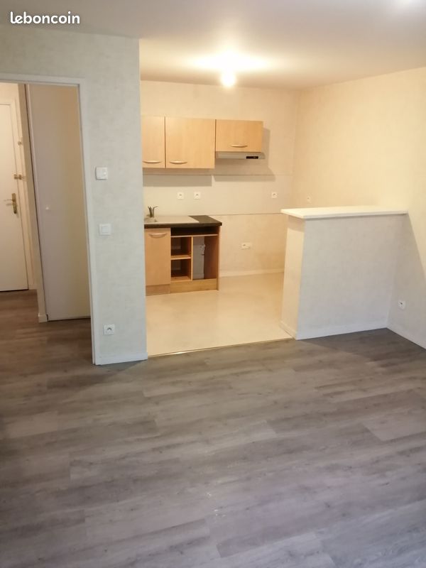 Appartement 2 pièces 40 m² · à Épernay · 40 m² · 470 €