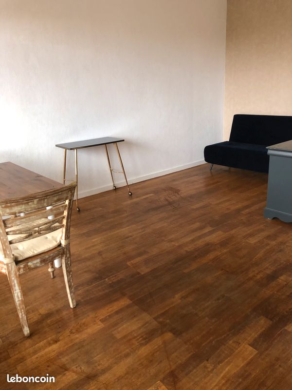 Appartement 1 pièce 30 m² · à Caluire-et-Cuire · 30 m² · 800 €/mois
