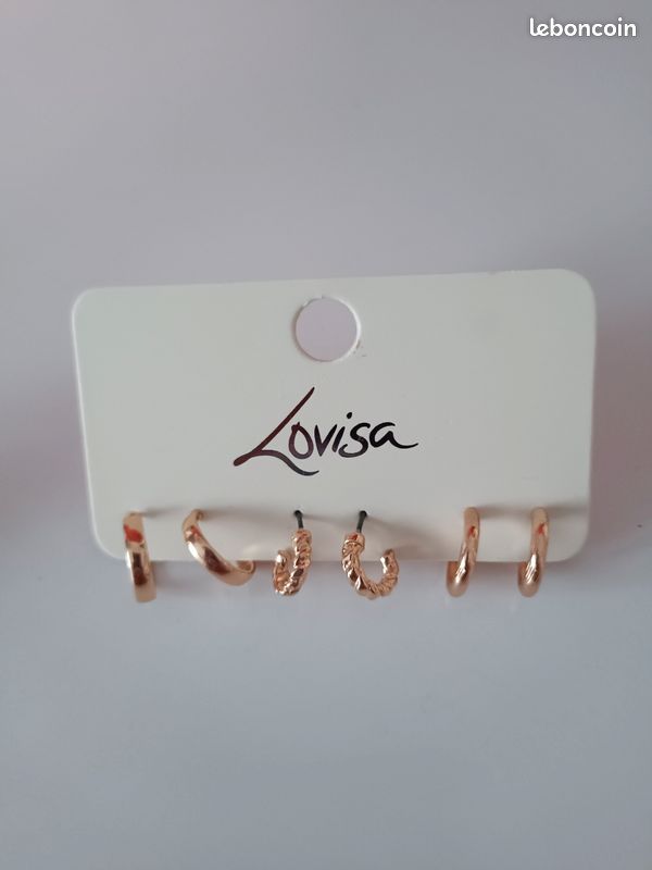 Boucles d'oreilles Lovisa neuves (image 1)