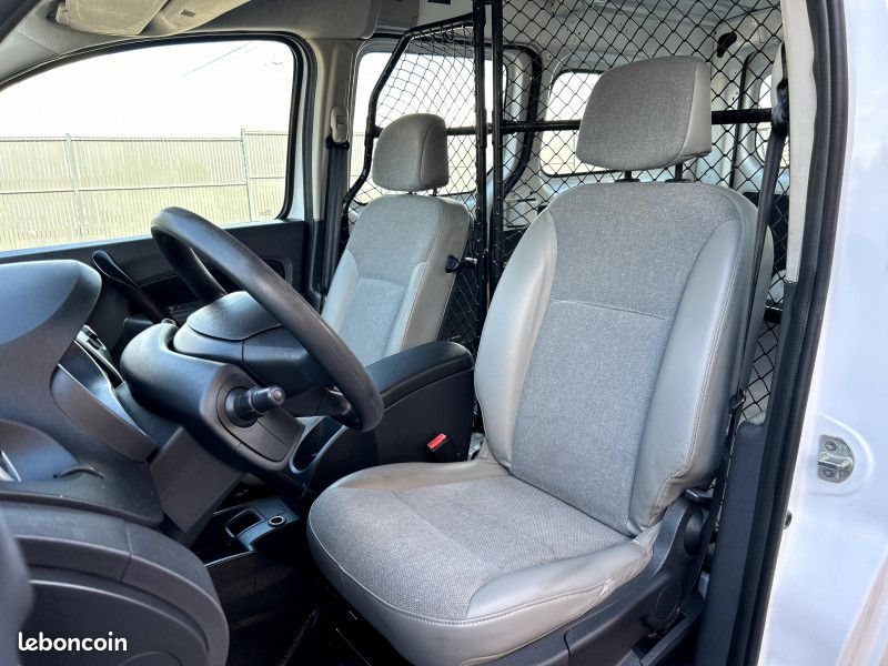 Renault KANGOO II EXPRESS MAXI 1.5 DCI 90CH GRAND VOLUME CONFORT (image 9)
