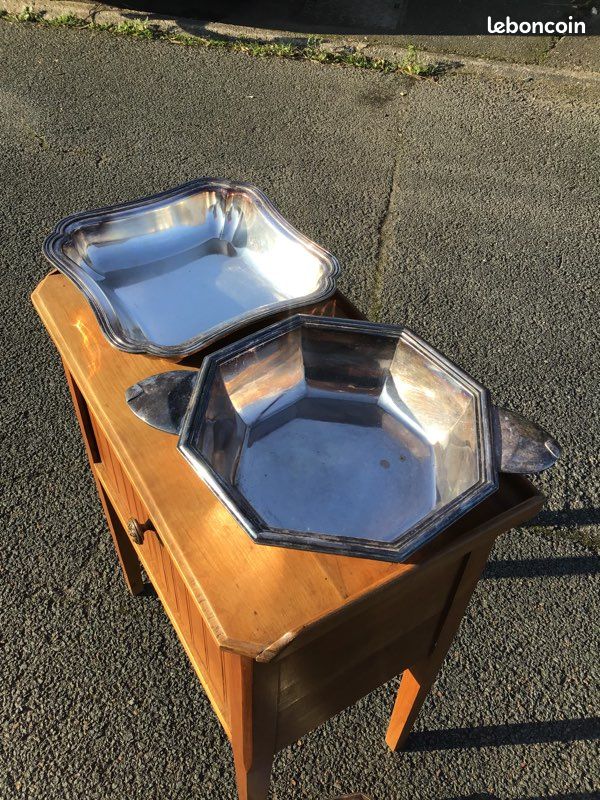 Lot de trois plats anciens (image 1)