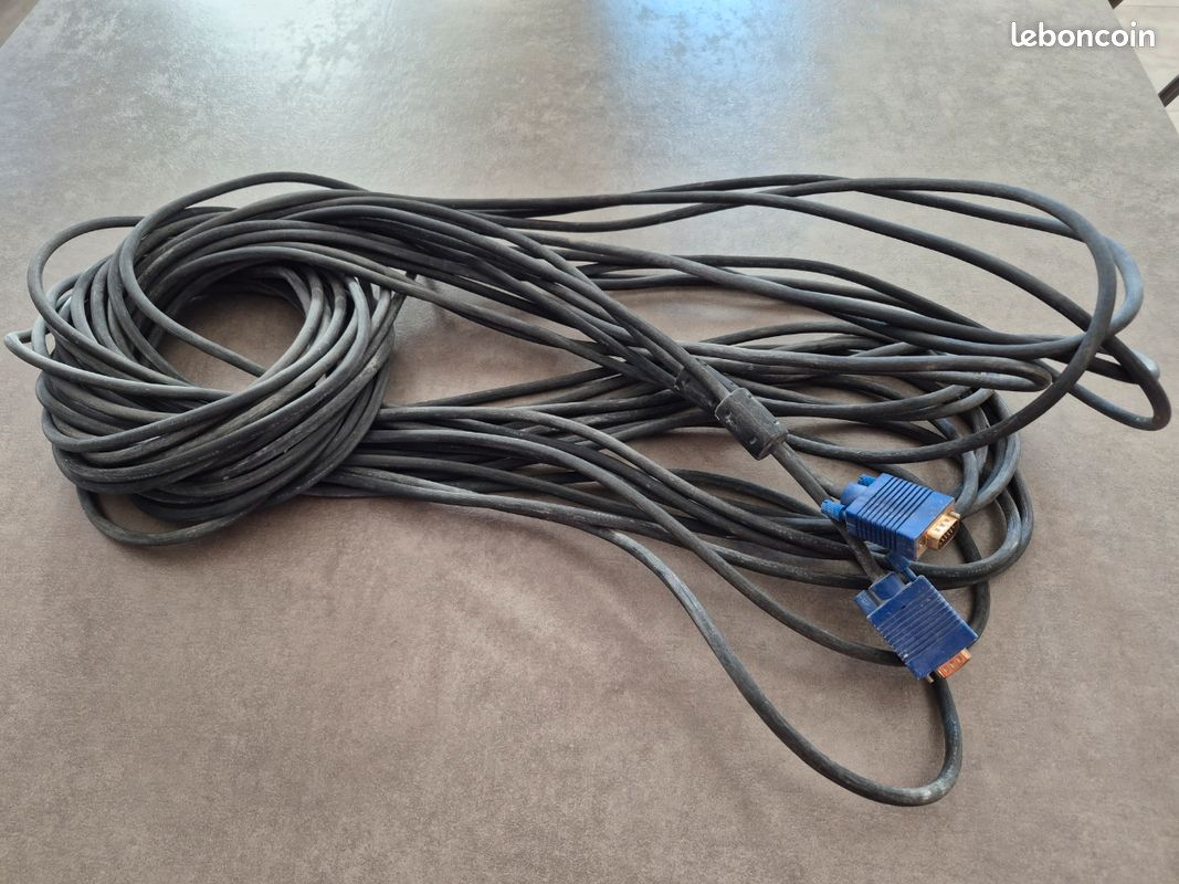 Câble VGA 30 metres (image 1)