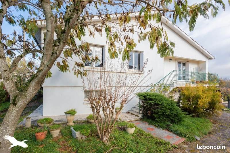 Maison 6 pièces 121 m² · à Auch · 121 m² · 139 000 €