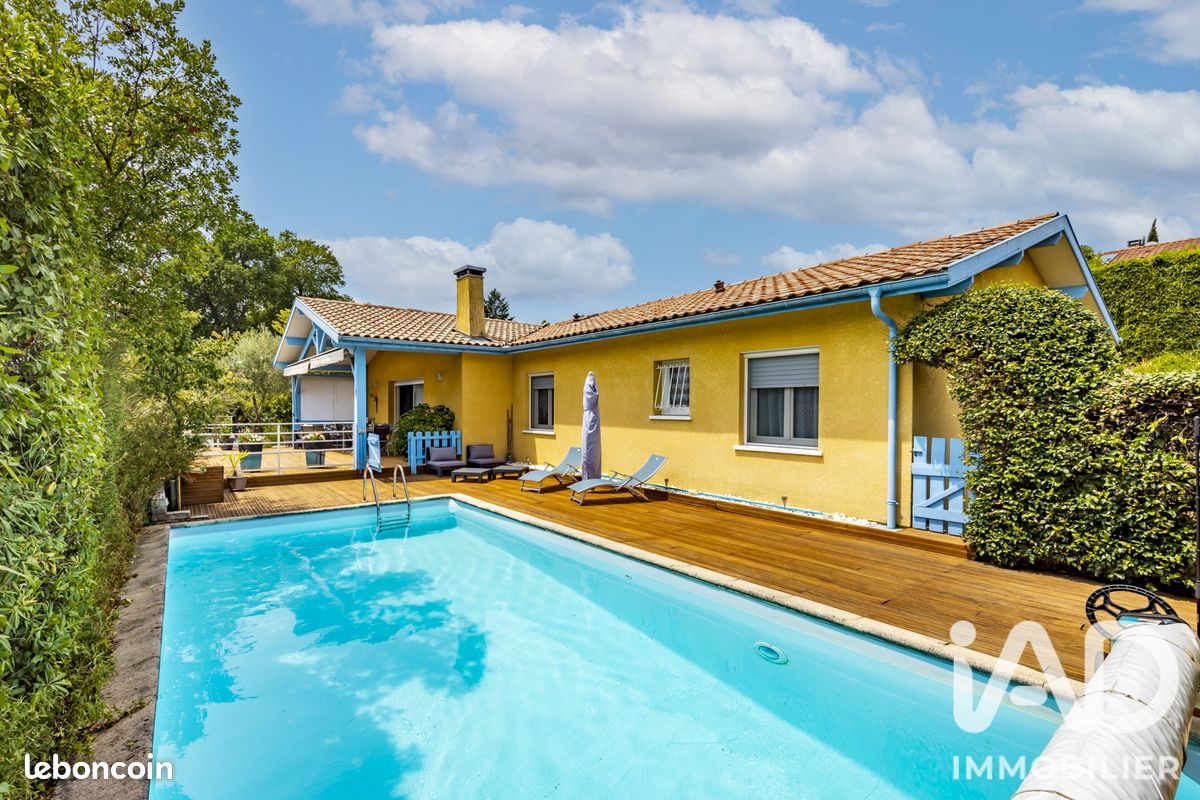 Maison 6 pièces 118 m² · à Saint-Vincent-de-Tyrosse · 118 m² · 550 000 €