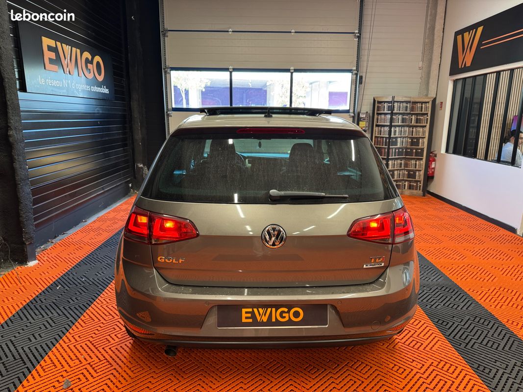 Volkswagen golf 1.6 tdi 110 bluemotion confort line toit ouvrant (image 4)