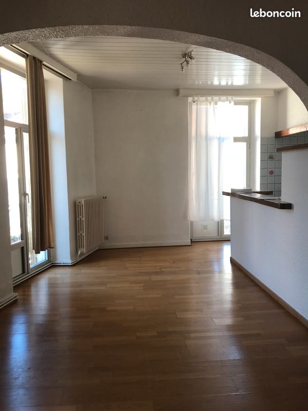 Appartement 4 pièces 90 m² · à Voiron · 90 m² · 865 €/mois