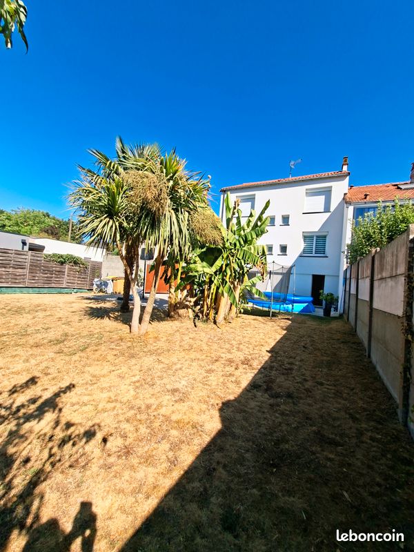 Maison 6 pièces 115 m² · à Cholet · 115 m² · 220 000 €