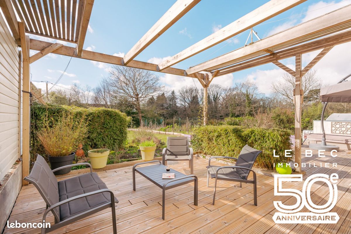 Maison 6 pièces 172 m² · à Locoal-Mendon · 172 m² · 572 000 €