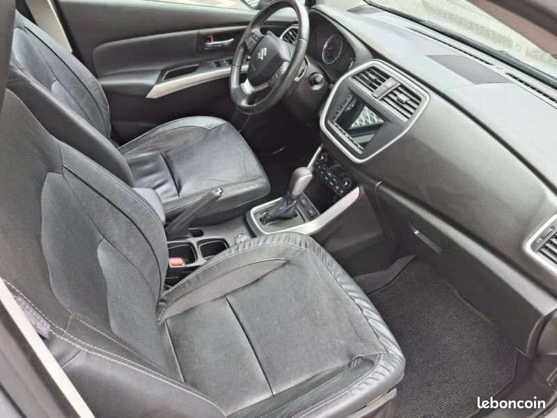 Suzuki SX4 S-Cross 1.6 VVT Style Auto AllGrip (CVT) (image 10)