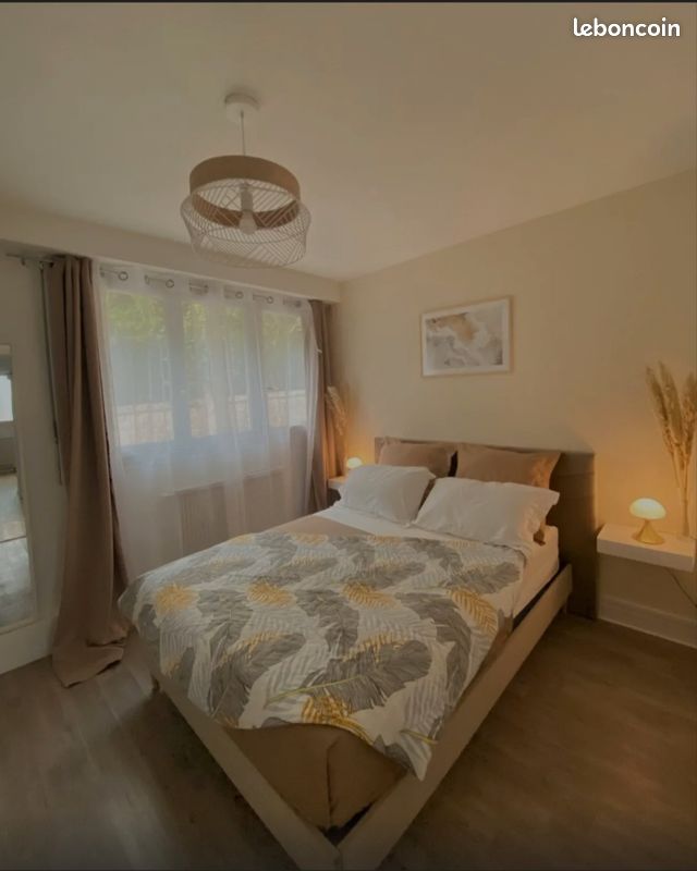 Appartement 3 pièces 52 m² · à Corbeil-Essonnes · 52 m² · 500 €