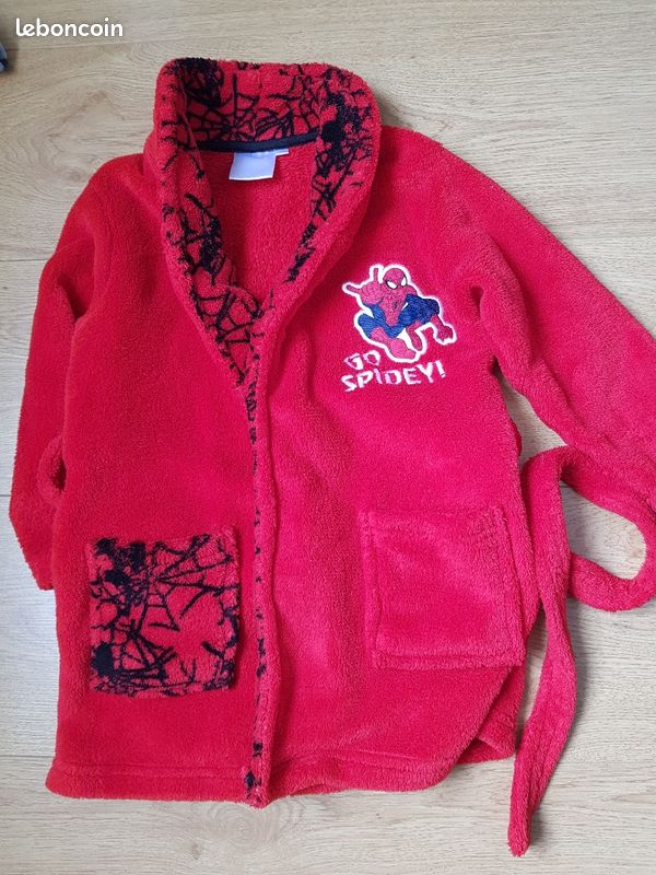 Robe de chambre Spiderman 3 ans (image 1)