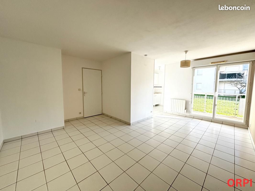 Appartement 2 pièces 48 m² · à Allonnes · 48 m² · 580 €